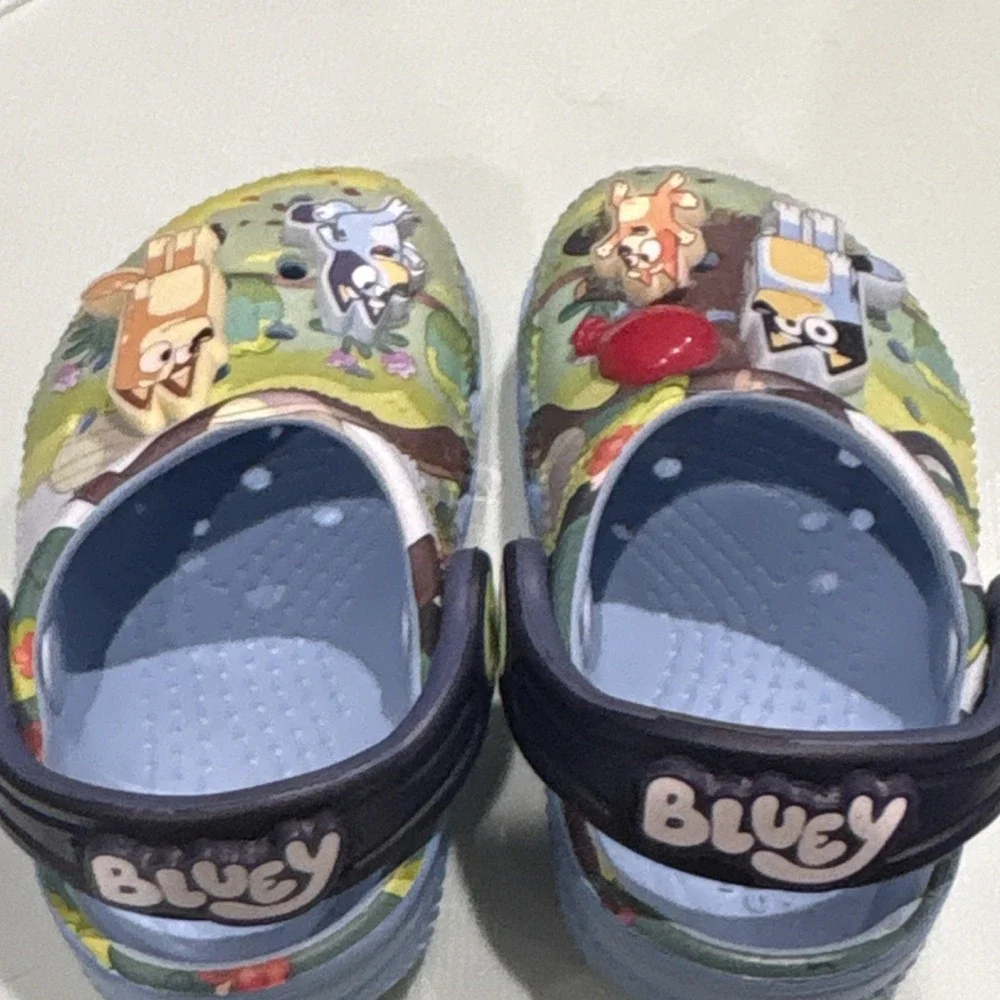 Crocs Bluey Cartoon Clog Kids Shoes Slip-On Low Top Blue US 4 Synthetic